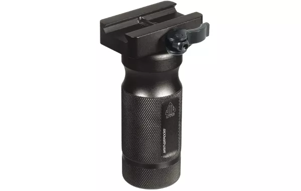 Leapers UTG 4.1″ Low Profile Combat Quality QD Lever Mount Foregrip
