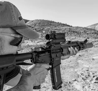 Surefire Fast Attach flash hider 5.56mm muzzle device 212A