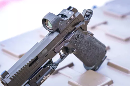 TRIARC Systems TRI-11 / 2011 / 1911 Extended Slide Stop - Intermediate